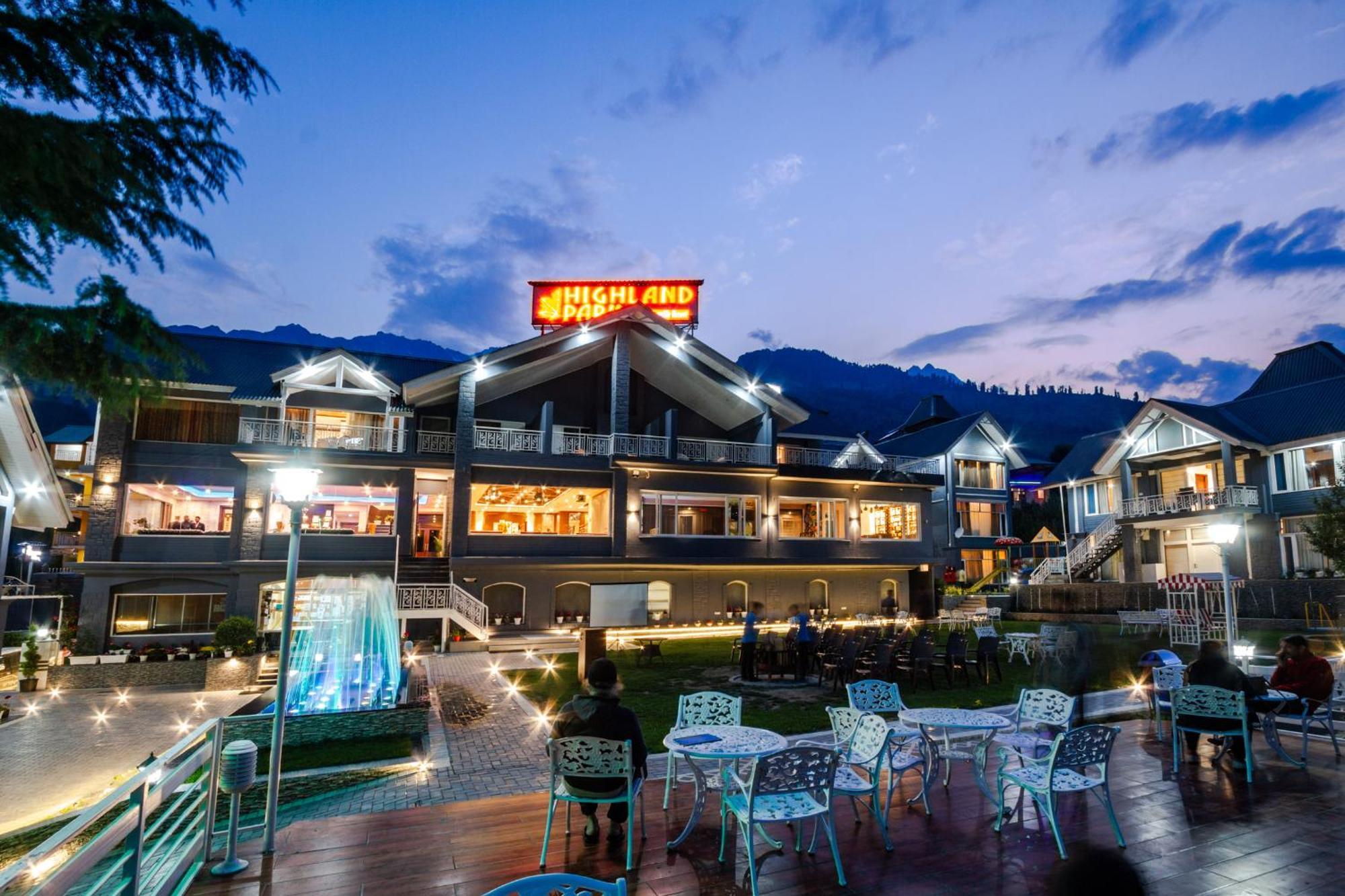 The Highland Park Hotel Manali  Exterior photo