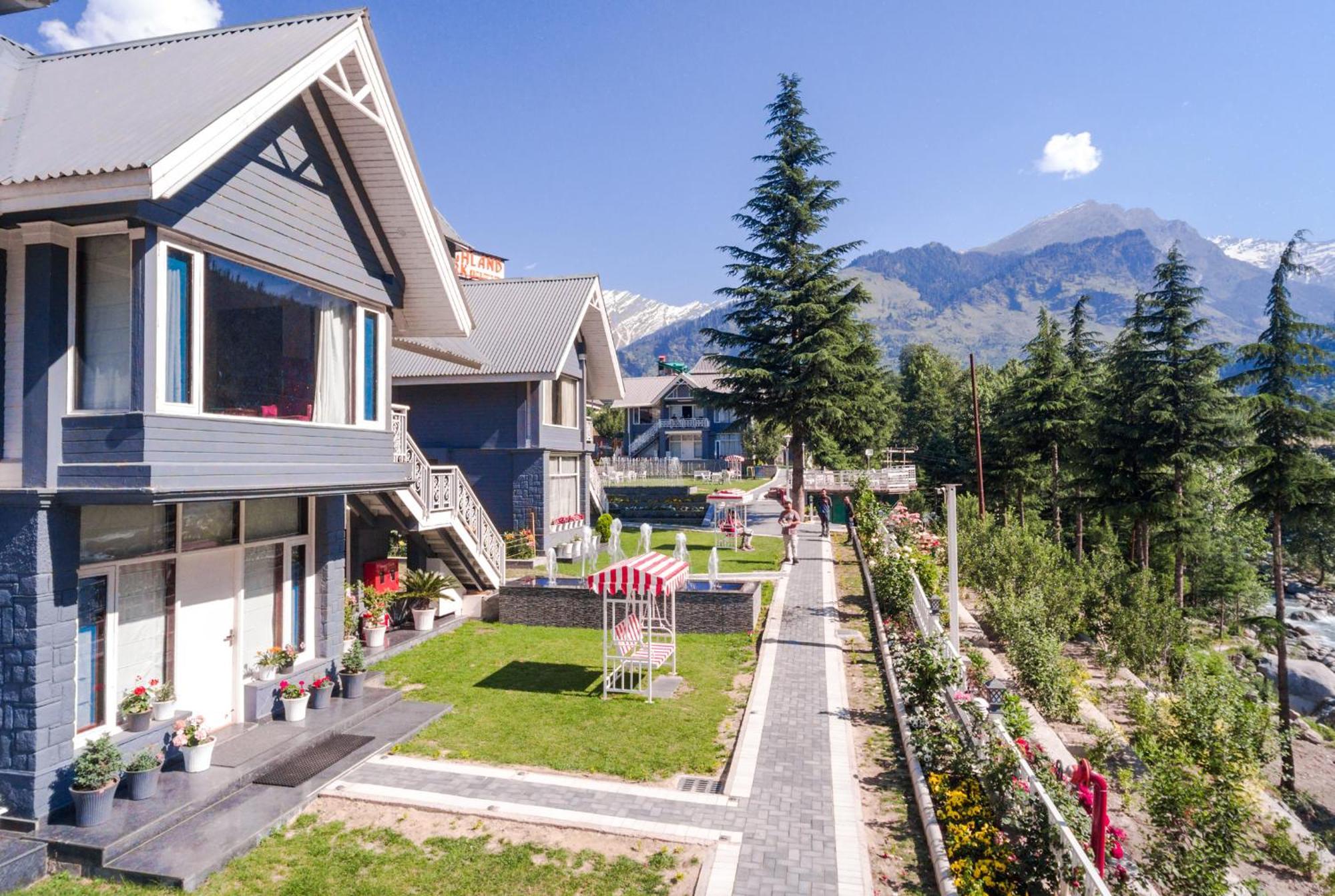 The Highland Park Hotel Manali  Exterior photo